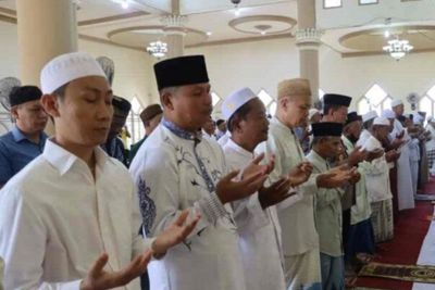 Polres Tanjab Barat Gelar Doa Bersama dan Seribu Lilin untuk Perdamaian