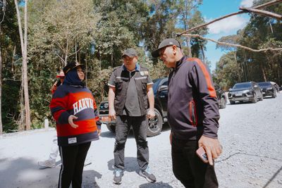 Bupati Kasmarni Tinjau Hutan Talang dan Rencana Pengalihan Arus Kendaraan, Siapkan Fasilitas Olahraga dan Lalin Tertib di Duri