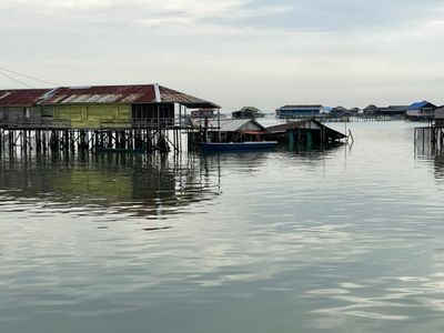 Dua Rumah di Bontang Kuala Ambruk, Diduga Akibat Kayu Penyangga Lapuk