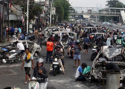 Mobil Rusak Akibat Demo Bisa Diklaim Asuransi, Asal Punya Syarat Ini