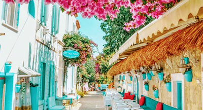 Jelajah Kota Alacati, Kota Cantik nan Artsy di Turki yang Menakjubkan
