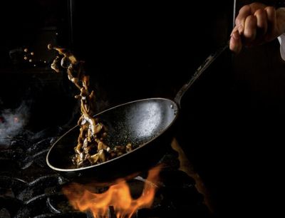 6 Kuliner Malam di Solo yang Enak dan Murah Meriah, Tempatnya Nyaman
