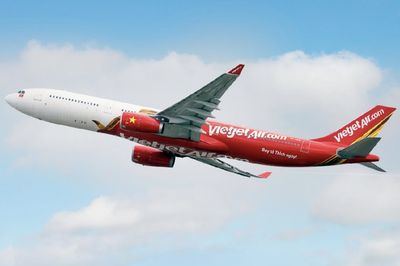 Pesawat Boeing 737-8 Pertama Vietjet Siap Layani Rute Populer Indonesia–Vietnam