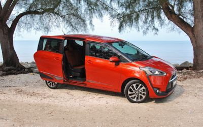 5 Alasan Toyota Sienta Second Layak Kamu Pertimbangkan untuk Jadi Mobil Keluarga, Super Worth It!