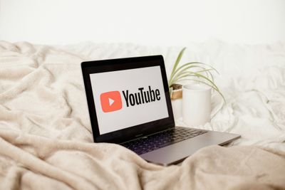 75 Ide Nama Channel YouTube Islami yang Penuh Makna dan Inspiratif