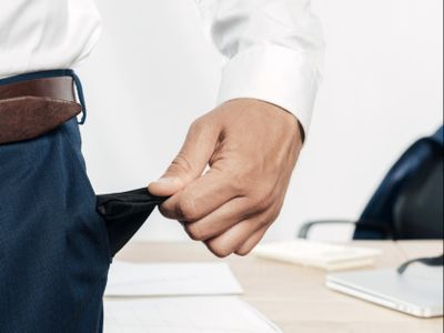 10 Kebiasaan Finansial yang Bikin Sulit Kaya