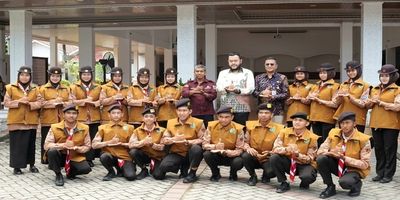 Walikota Padang Lepas Kontingen Kota Dalam Rangka Jambore Pramuka Muslim Dunia 2025 (World Muslim Scout Jambore)