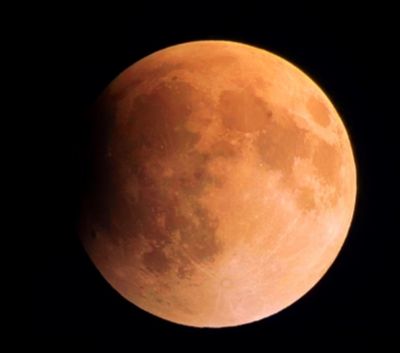 Masyarakat Banten Bisa Melihat Fenomena Gerhana Bulan Total Malam Ini Minggu 7 September 2025