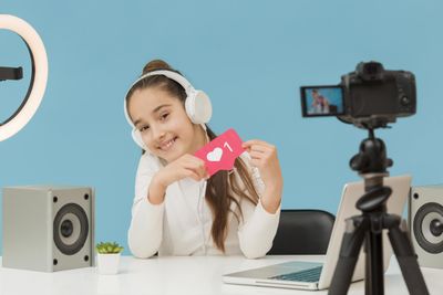50 Ide Nama Channel YouTube Anak yang Kreatif, Lucu, dan Mudah Diingat