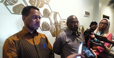 Bupati Kristosimus Agawemu Harap MRP Kawal Dana Otsus untuk Pembangunan Mappi