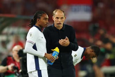 Jalani Debut Lawan Serbia, Djed Spence Resmi Jadi Pemain Muslim Pertama Timnas Inggris