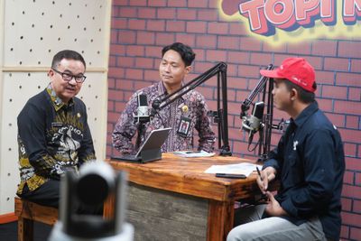 Hari Radio Nasional 2025: Sekda Sulsel Tegaskan Peran Radio Masih Relevan