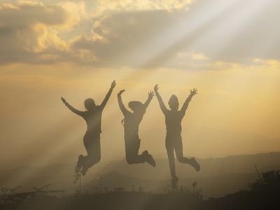 17 Caption Singkat tentang Kenangan yang Bikin Postingmu Makin Berkesan