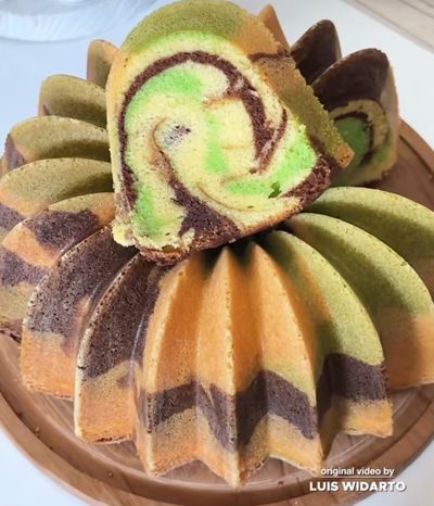 Cobain Yuk! Resep Marmer Cake Cokelat Pandan, Kudapan Cantik yang Manis dan Lembut