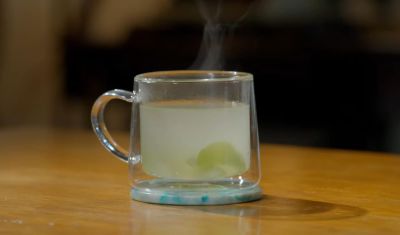 Wedang Daun Jeruk Purut: Minuman Hangat Simpel dengan Aroma Segar
