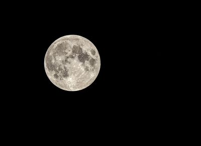 Mengapa Bulan Tampak Merah saat Gerhana Total? Ini Penjelasan Sainsnya