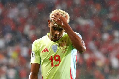 Saga Cedera Lamine Yamal Bikin Tensi Barcelona dan Timnas Spanyol Memanas