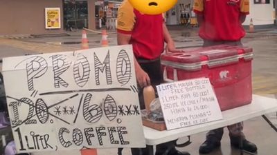 Karyawan SPBU Shell di Bintaro Berjualan Es Kopi di Tengah Ancaman PHK