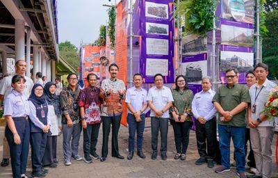 Kolaborasi UI dan KAI Hidupkan Arsip: Stasiun UI Jadi Ruang Cinta, Buku, dan Budaya 2025
