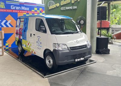 Daihatsu Gran Max Blind Van Terbaru Resmi Diluncurkan, Kini Hadir Varian AT yang Tetap Ekonomis