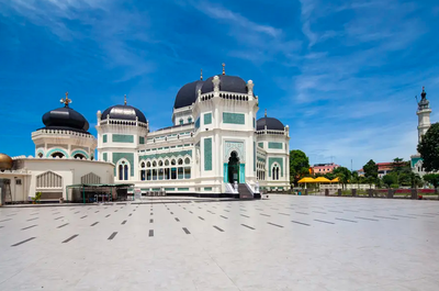 5 Destinasi Wisata Ikonik di Medan yang Wajib Kamu Jelajahi, Langsung Coba