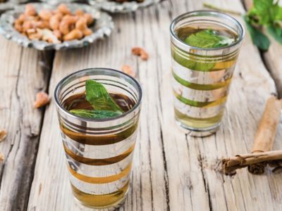 7 Minuman Pereda Sembelit yang Bikin Perut Aman Terkendali