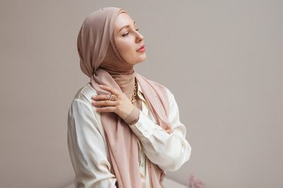 Tips Perawatan Rambut untuk Hijabers agar Tetap Sehat dan Tidak Mudah Rontok