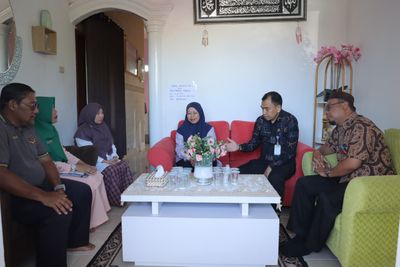 KORPRI dan ASN Pemprov Babel Serahkan Santunan kepada Istri Almarhum Abdi, Guru Olahraga SMKN 1 Pangkalpinang