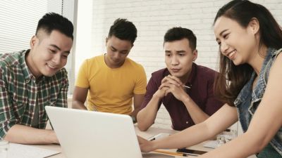 Pentingnya Networking untuk Generasi Muda dan Cara Membangunnya