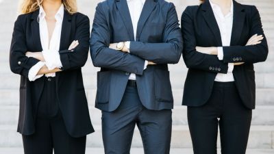 Pemilihan Outfit yang Tepat untuk Interview Agar Meningkatkan Kesempatan Kerja