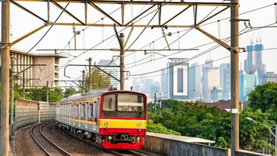 KRL Relasi Bogor-Jakarta Kota Anjlok di Stasiun Jakarta Kota, Investigasi Sedang Berlangsung