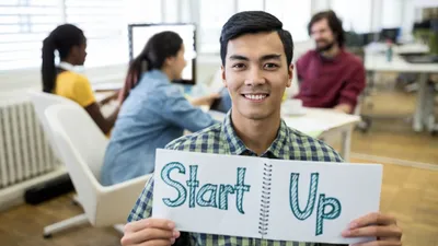 Memilih Antara Startup dan Perusahaan Korporat: Kelebihan dan Tantangan
