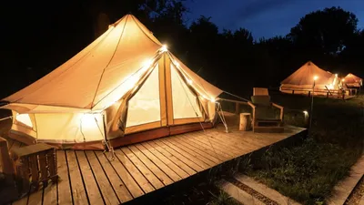 Glamping: Pengalaman Berkemah Mewah Dekat Jakarta