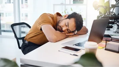 Manfaat dan Cara Efektif Power Nap untuk Meningkatkan Produktivitas