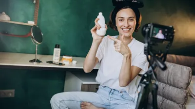 Fenomena Content Creator di Kalangan Anak Muda Indonesia