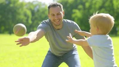 Cara Membangun Ikatan Kuat Antara Ayah dan Anak