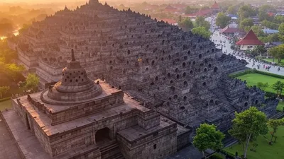 Menelusuri Jejak Sejarah Indonesia: Destinasi Wisata yang Wajib Dikunjungi
