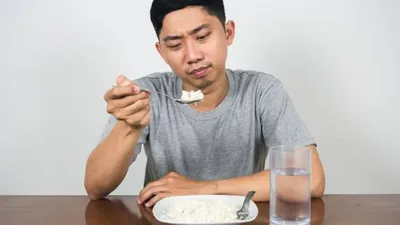 Bahaya Menunda Waktu Makan: Dampak Negatif bagi Kesehatan