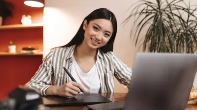 Tren Freelancing di Kalangan Gen Z: Kebebasan, Ekonomi, dan Teknologi