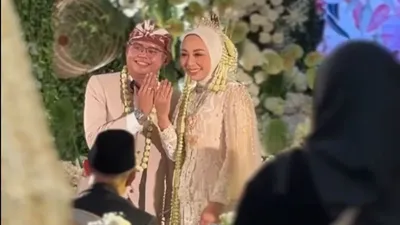 Pernikahan Mewah Wakil Bupati Garut dan Putra Gubernur Jabar: Cinta yang Unik