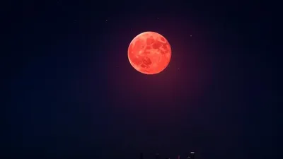 Fenomena Astronomi: Super Blue Blood Moon yang Memukau