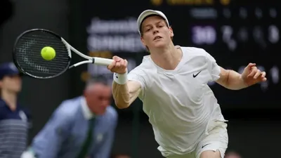 Jannik Sinner Kembali Tampil Gemilang di Semifinal Wimbledon
