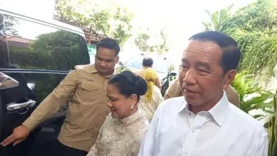Jokowi Hadiri Reuni Alumni UGM, Bawa Kisah Nostalgia dan Humor Soal Ijazah