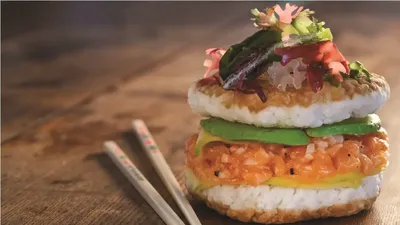 Tren Makanan Kekinian di Tahun 2023: Dari Roti Bakar hingga Sushi Burger