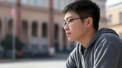 Kuliah di Dalam Negeri atau Luar Negeri: Mana yang Lebih Baik?