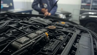 Pentingnya Mengganti Oli Mesin Rutin untuk Performa Kendaraan