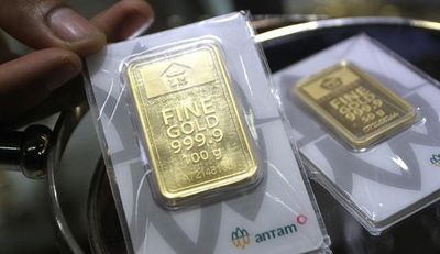 Peringatan! Harga Emas Terus Ambles