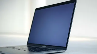 Rencana Besar Apple: Desain Ulang MacBook Pro dengan Teknologi Terkini