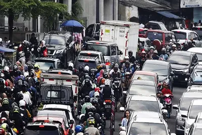Bukan karena Kunjungan Macron, Ternyata Ini Penyebab Jakarta Macet Parah