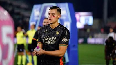 Jay Idzes Cs Keluar dari Zona Degradasi Usai Venezia Bungkam Fiorentina
